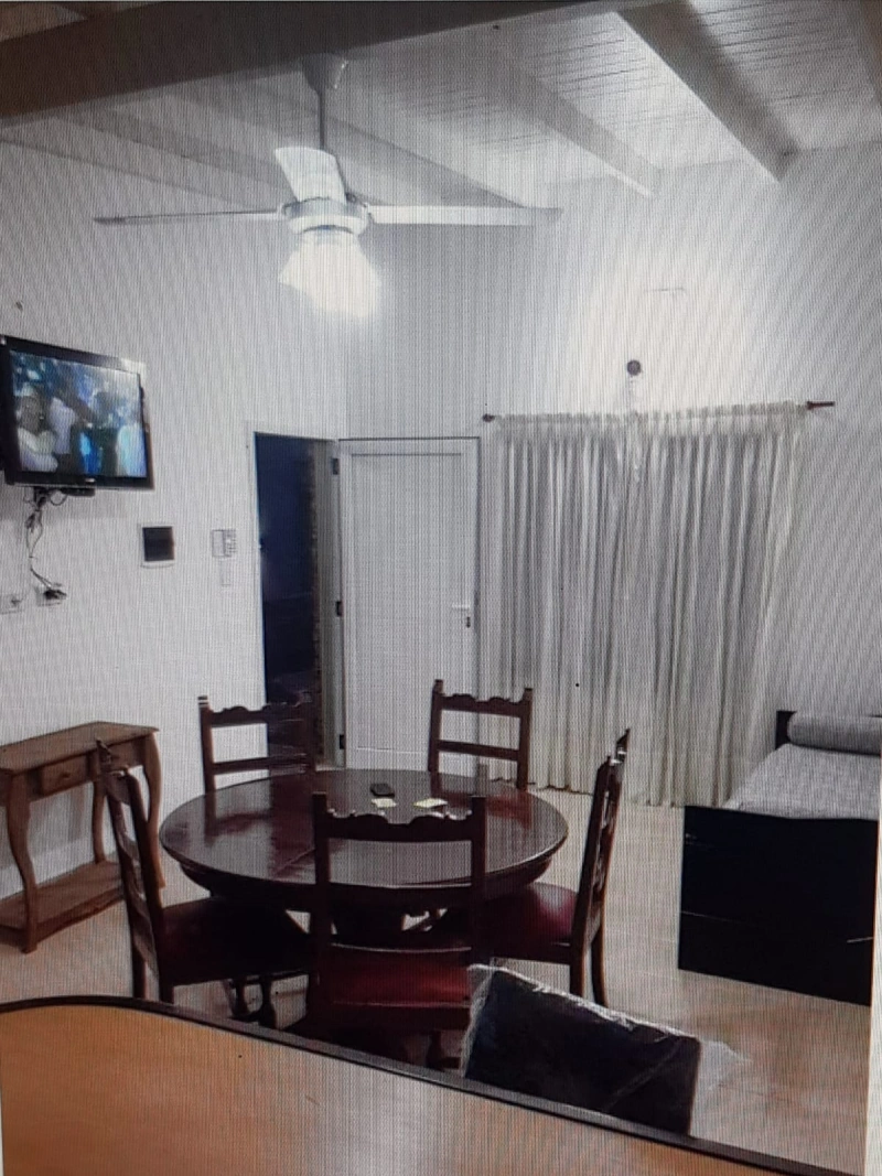 Cómoda Casa de 3 Ambientes foto 3