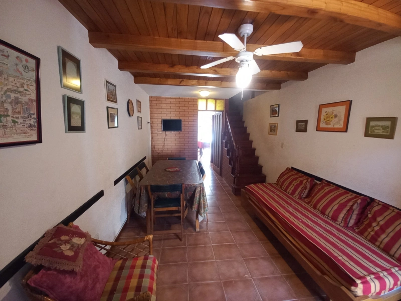 5 Ambientes con Garage - Categoria - Totalmente Equipada foto 2