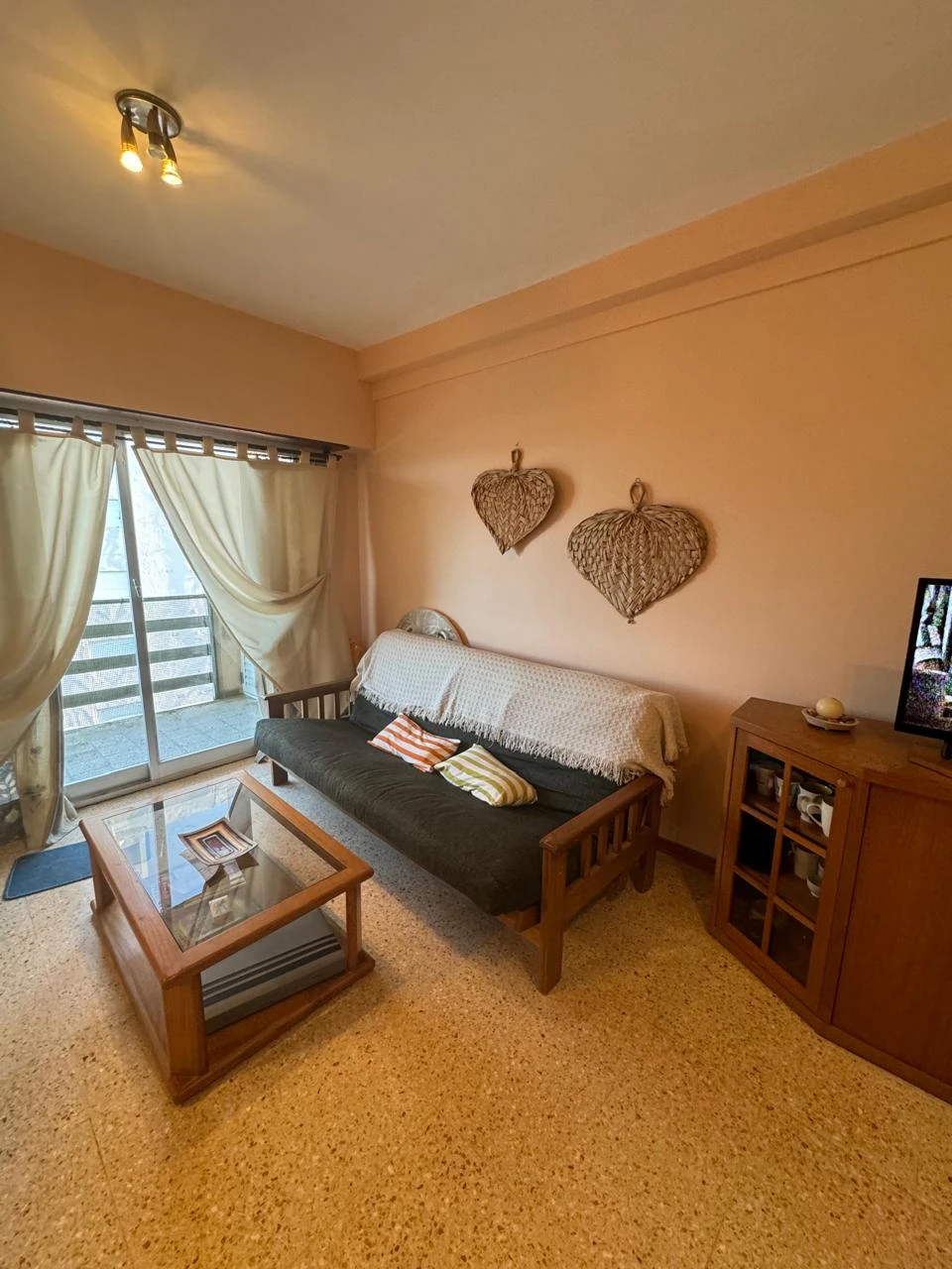 3 Ambientes en 8vo Piso Con Vista Panorámica al Mar - Cochera Cubierta foto 4