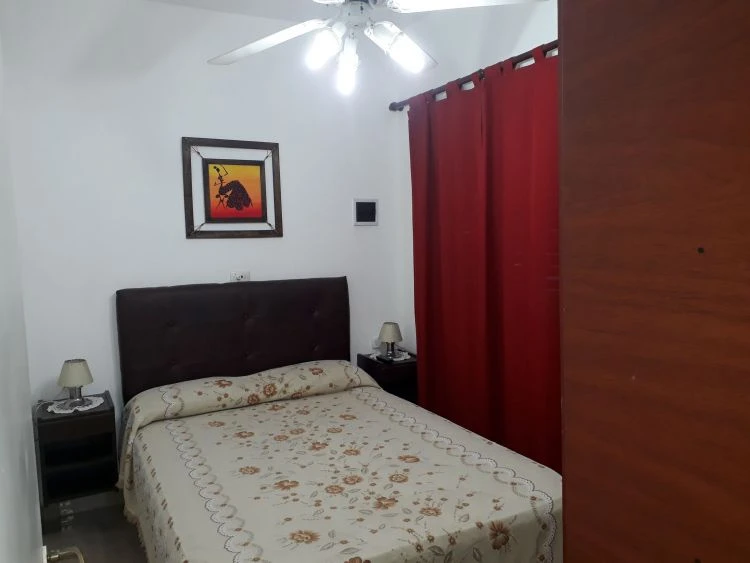 3 Ambientes  - Zona Residencial - Reciclado a Nuevo foto 3