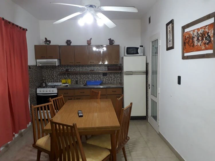 3 Ambientes  - Zona Residencial - Reciclado a Nuevo foto 4