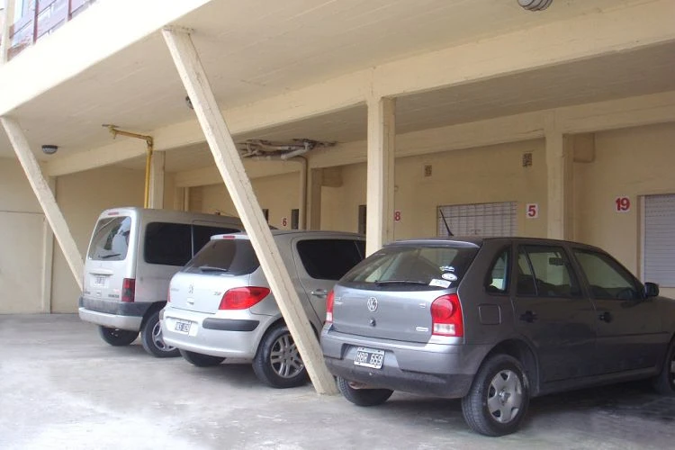 Departamento en Duplex - Con cochera Individual foto 2