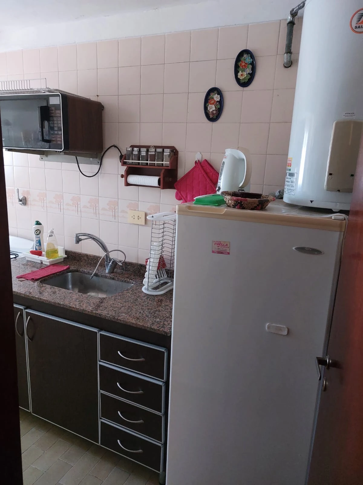 Departamento 2 ambientes, excelente estado y ubicación foto 5