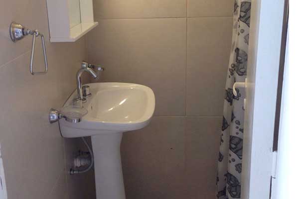 A TRES CUADRAS DEL CENTRO miniatura 5