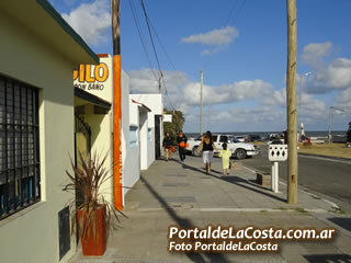 Deptos y monoamb. miniatura 2