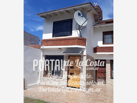 Triplex para 8 pers. foto 1