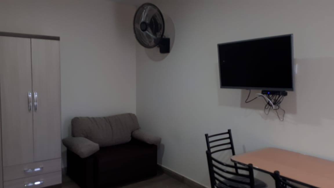 Monoambiente con parrilla a una cuadra del mar miniatura 7