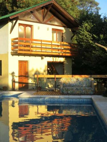 Cabaña cerca del golf y del centro en Sierra de los Padres